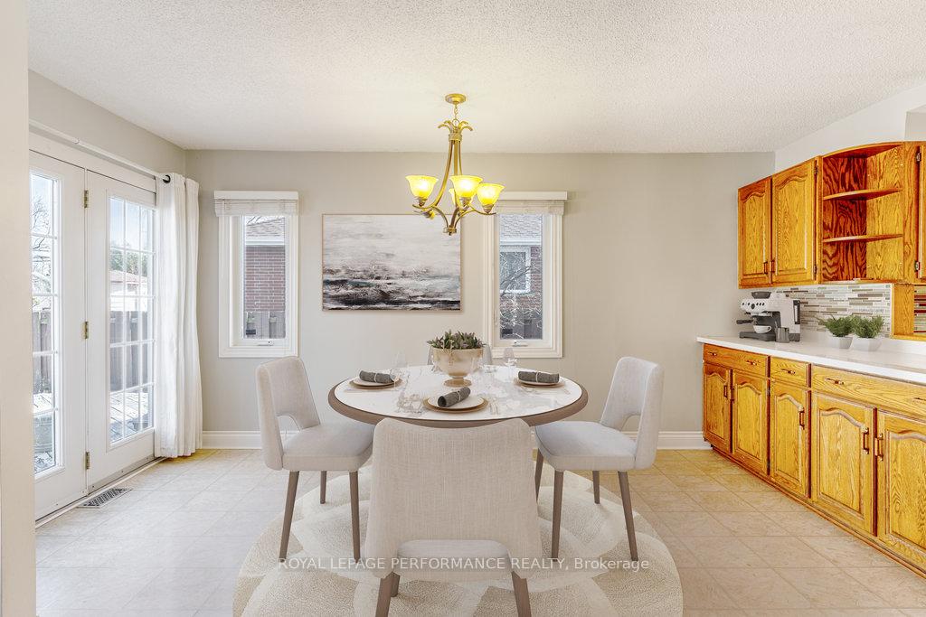 Photo 10 of 1315 Maxime Street, Ottawa, Pineview — HOMEH