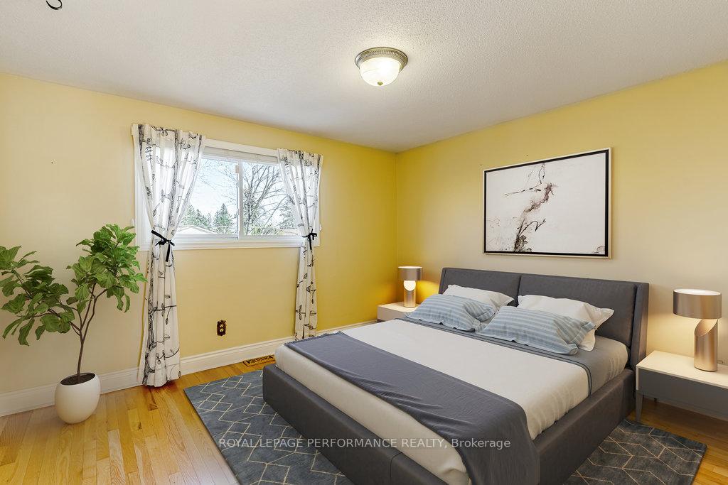 Photo 16 of 1315 Maxime Street, Ottawa, Pineview — HOMEH