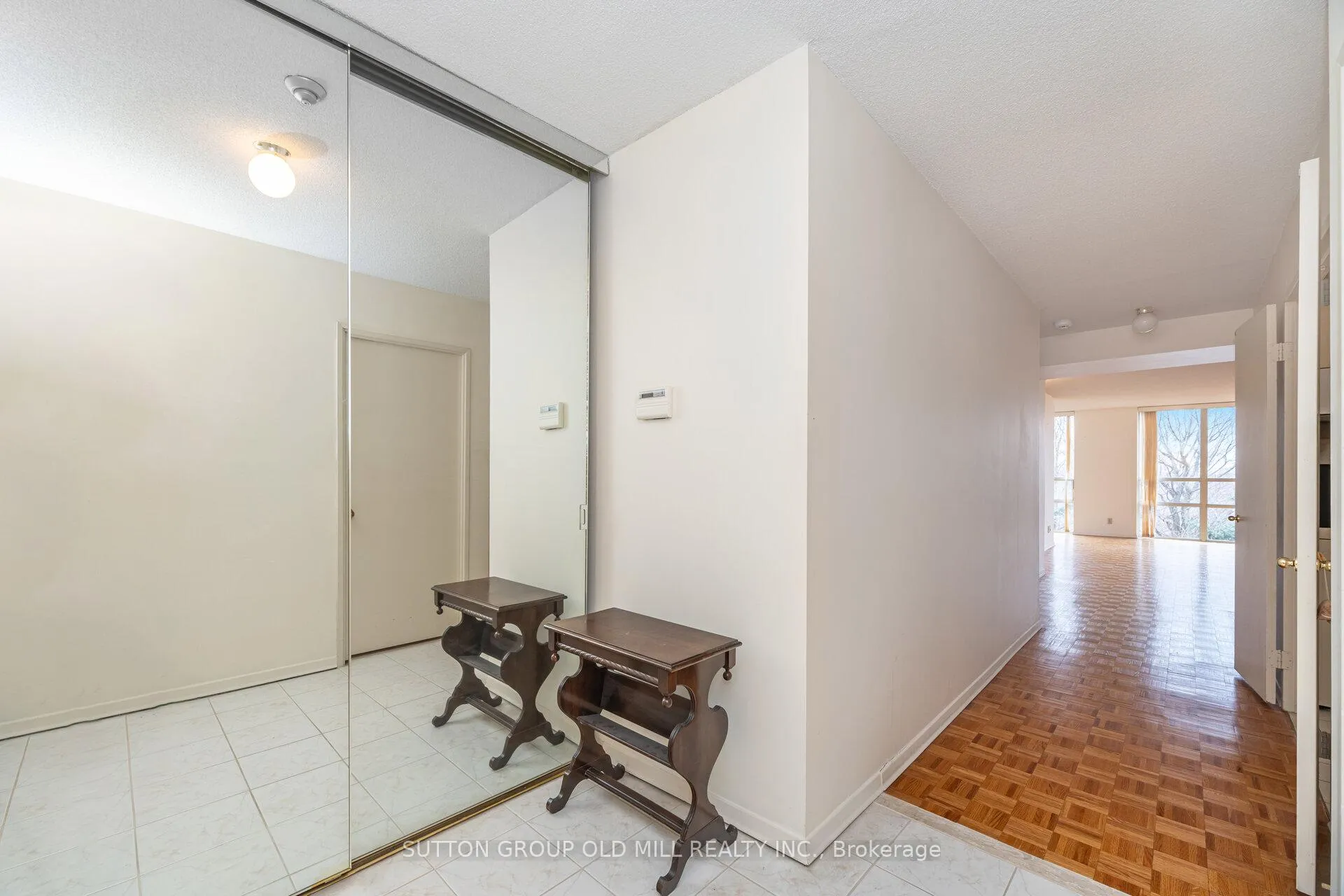 Photo 5 of Unit 504, 215 Wynford Drive, Toronto, Flemingdon Park — HOMEH