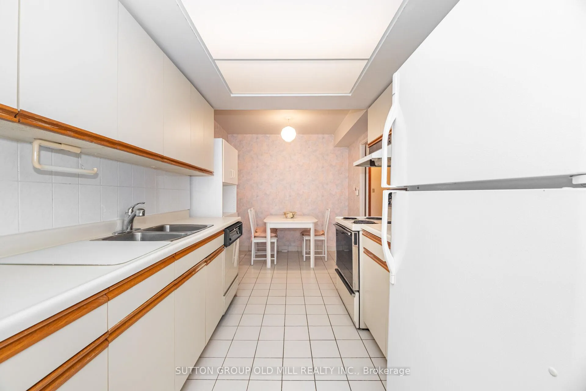 Photo 10 of Unit 504, 215 Wynford Drive, Toronto, Flemingdon Park — HOMEH