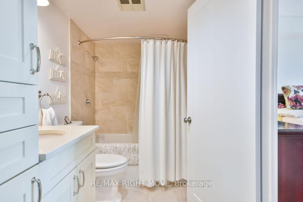 Photo 17 of Unit 1108, 150 Dunlop Street E, Barrie, City Centre — HOMEH