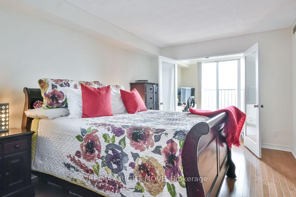 Photo 19 of Unit 1108, 150 Dunlop Street E, Barrie, City Centre — HOMEH