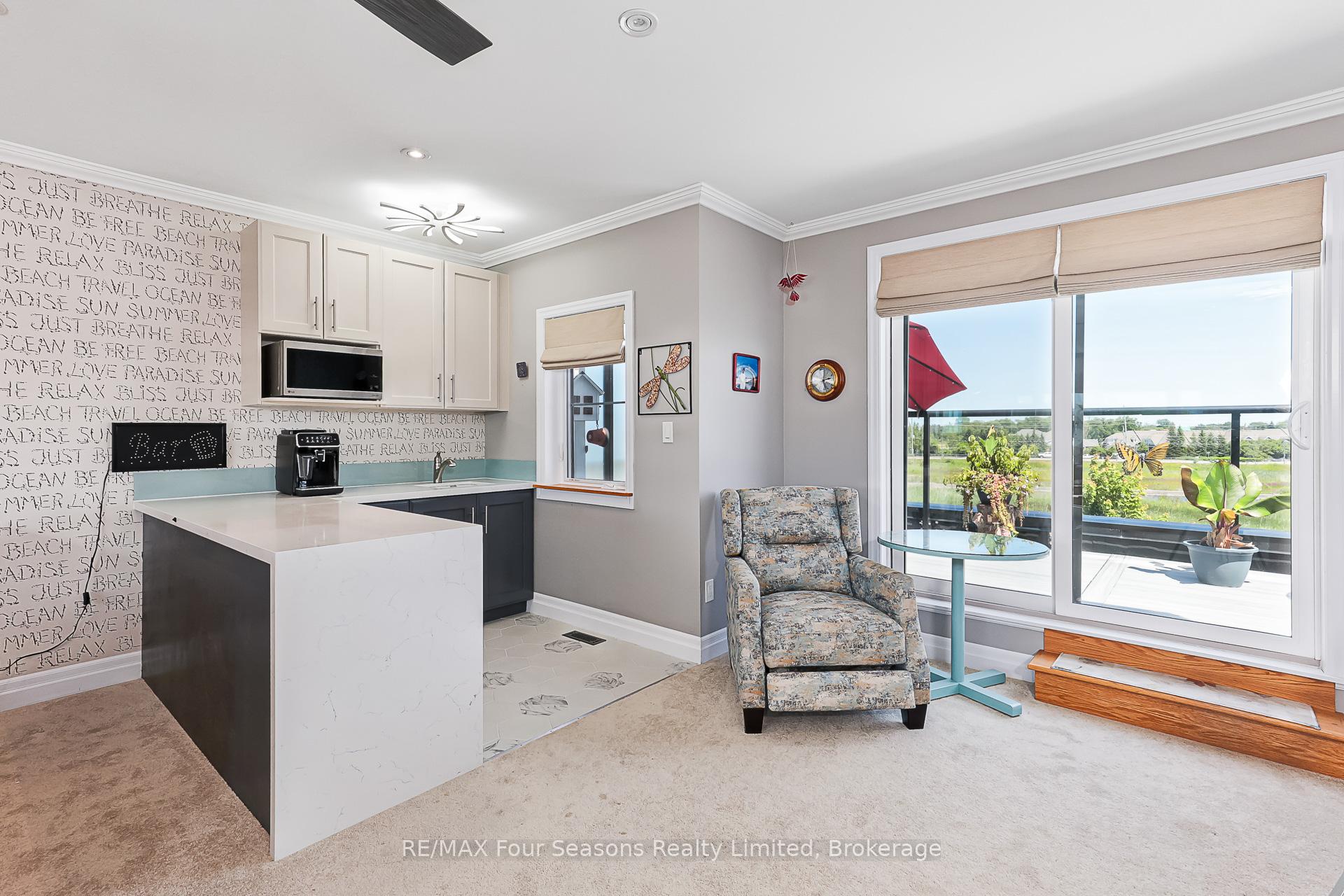 Photo 26 of Unit 6, 25 Emerson Mews, Collingwood — HOMEH