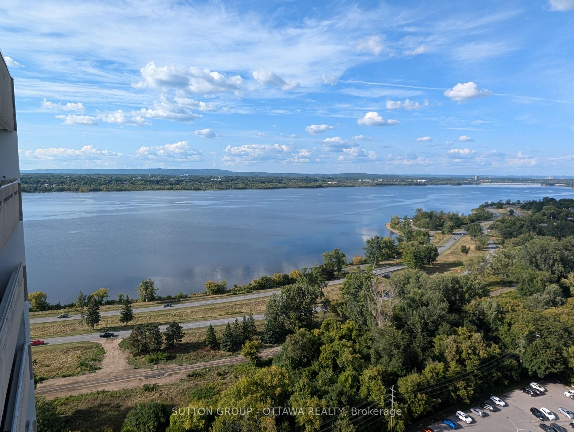 Photo 12 of Unit 2512, 1081 Ambleside Drive, Ottawa, Woodroffe — HOMEH