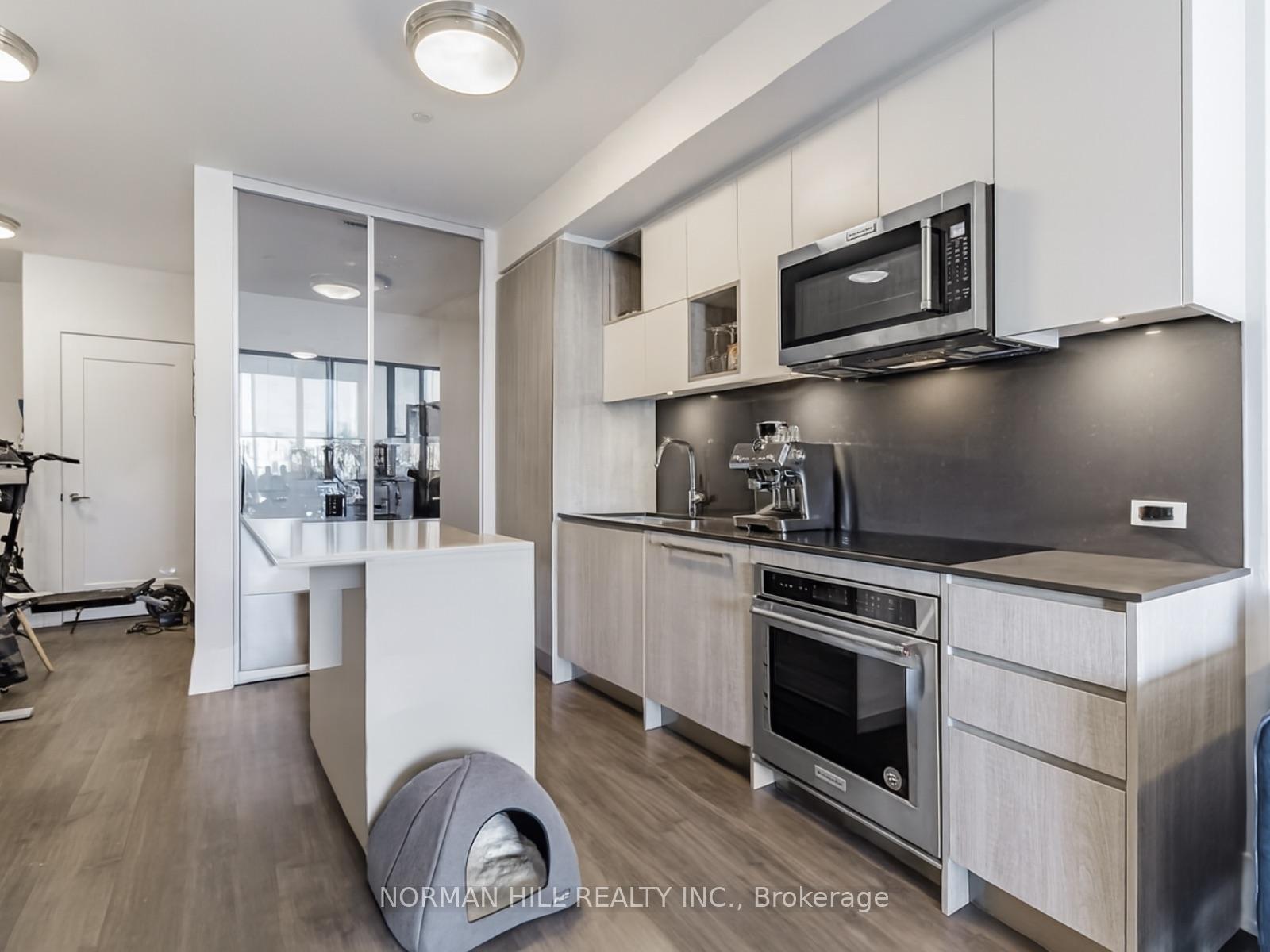 Photo 7 of Unit 813, 118 Merchants'wharf, Toronto, South Riverdale — HOMEH