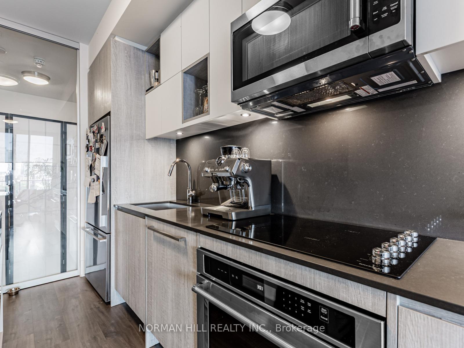 Photo 9 of Unit 813, 118 Merchants'wharf, Toronto, South Riverdale — HOMEH
