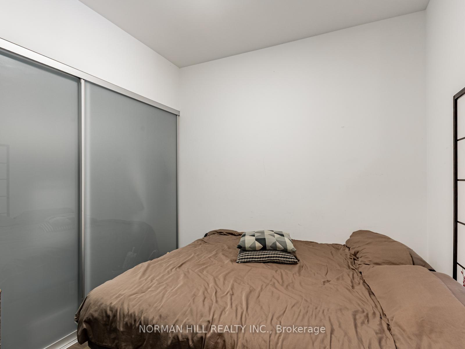 Photo 17 of Unit 813, 118 Merchants'wharf, Toronto, South Riverdale — HOMEH