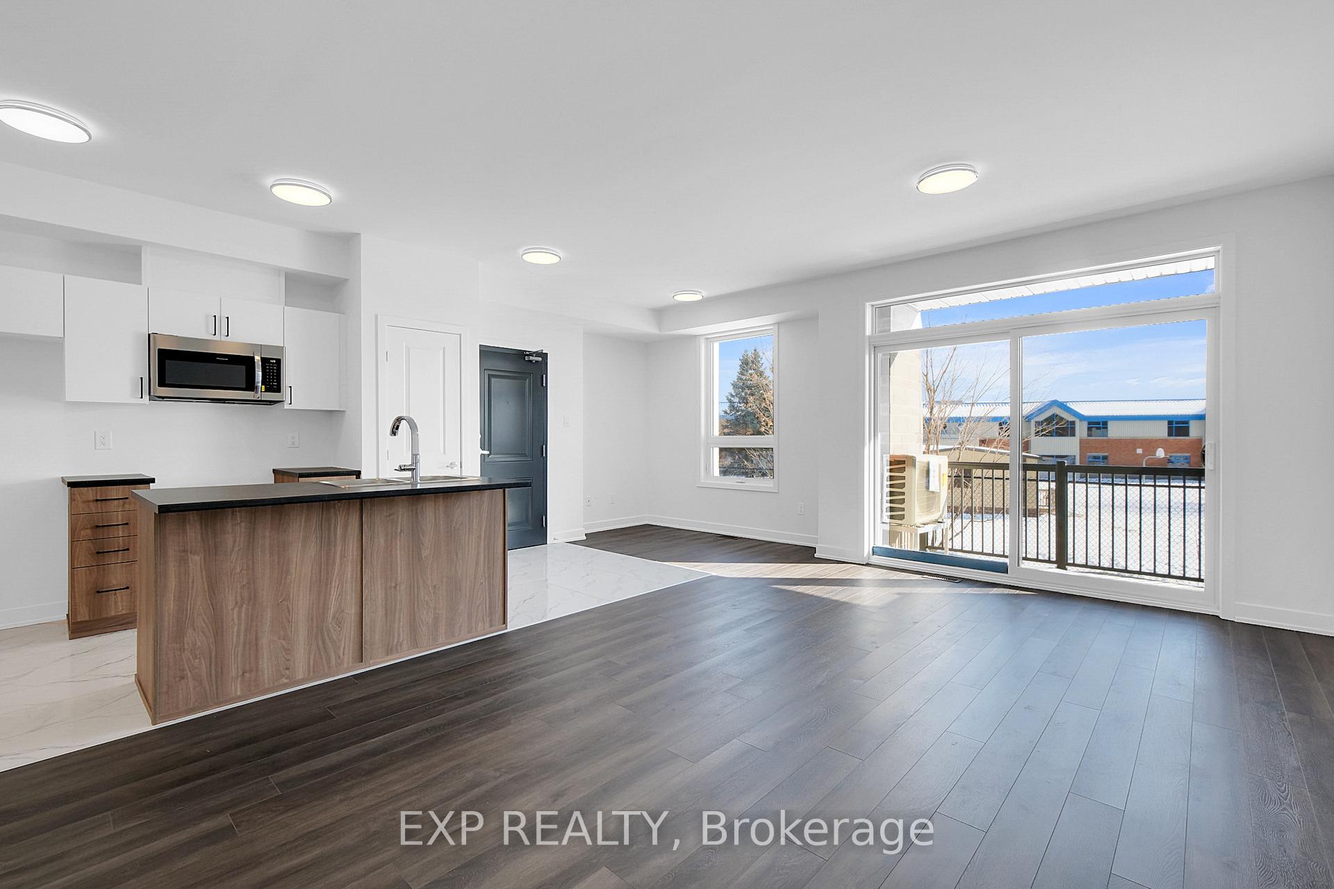 Photo 10 of 825 Silhouette, Ottawa, Barrhaven - Cedargrove/Fraserdale — HOMEH