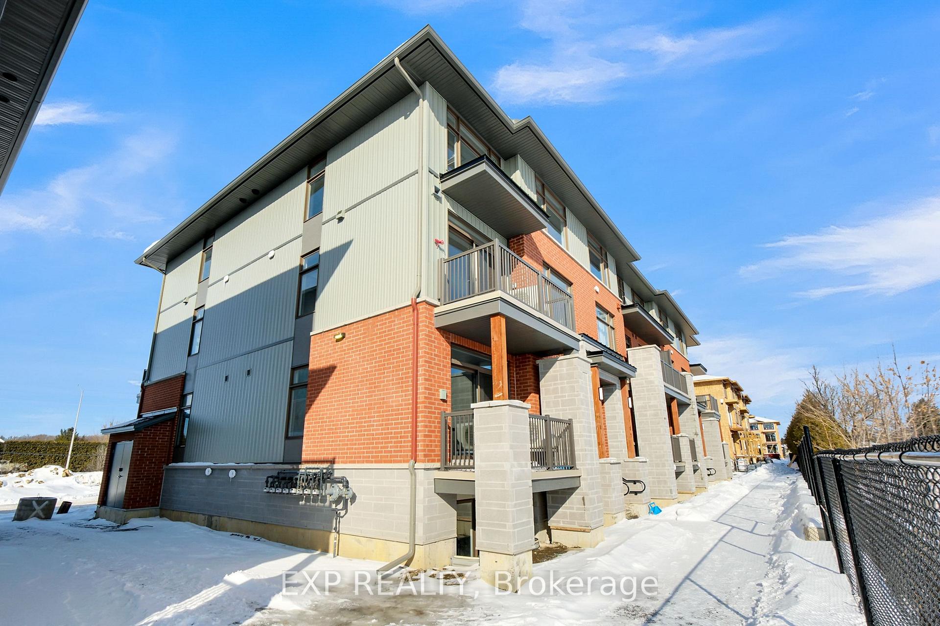 Photo 30 of 825 Silhouette, Ottawa, Barrhaven - Cedargrove/Fraserdale — HOMEH