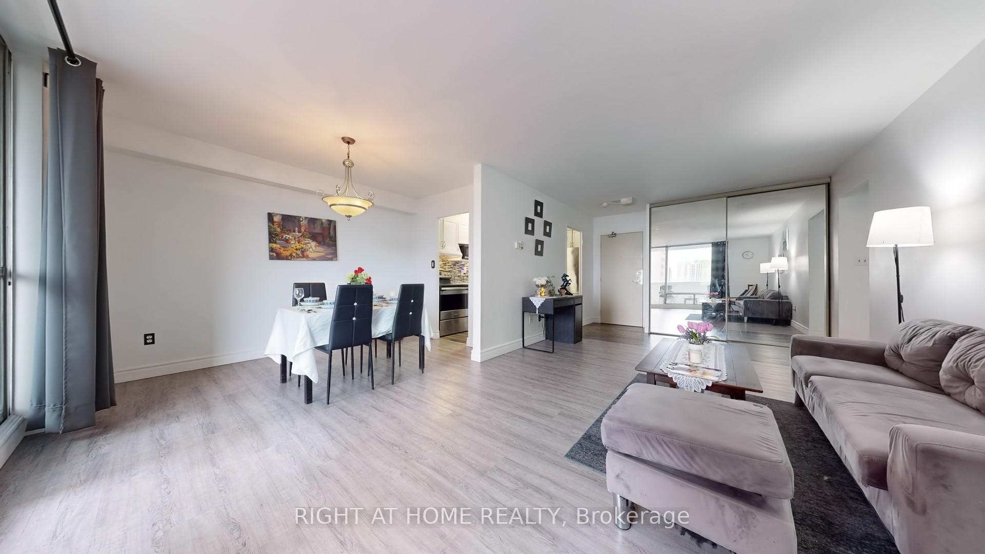 Photo 18 of Unit 1418, 1 Massey Square, Toronto, Crescent Town — HOMEH
