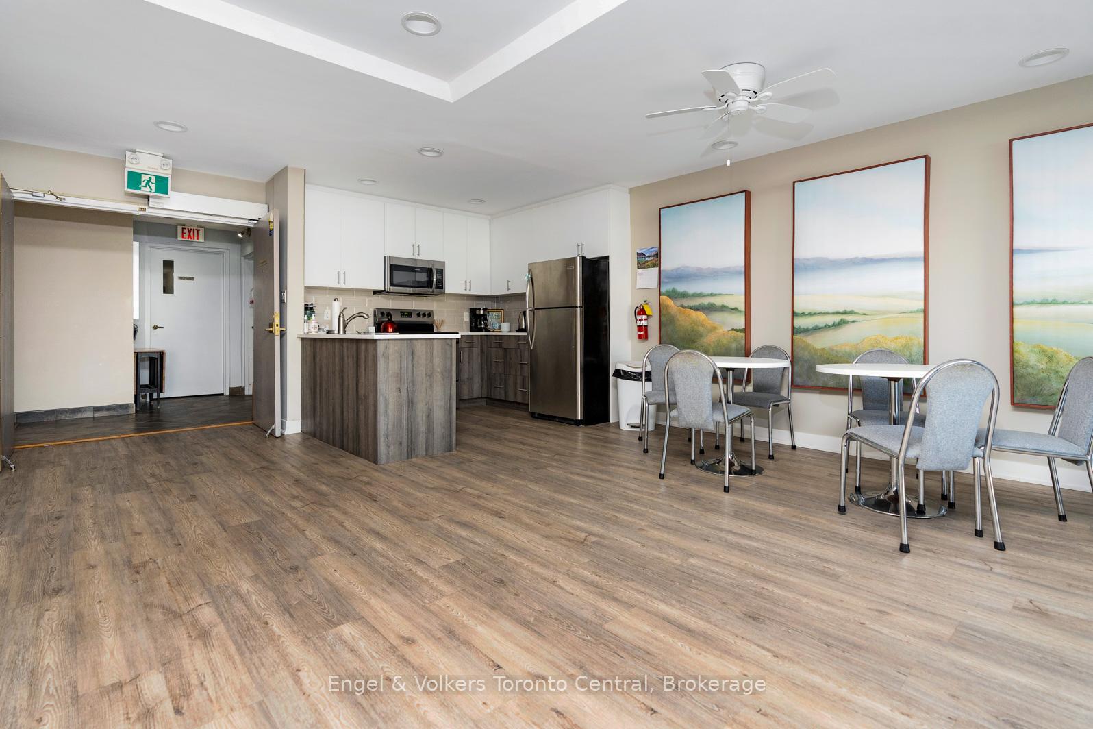 Photo 8 of Unit 507, 172 Eighth Street, Collingwood — HOMEH