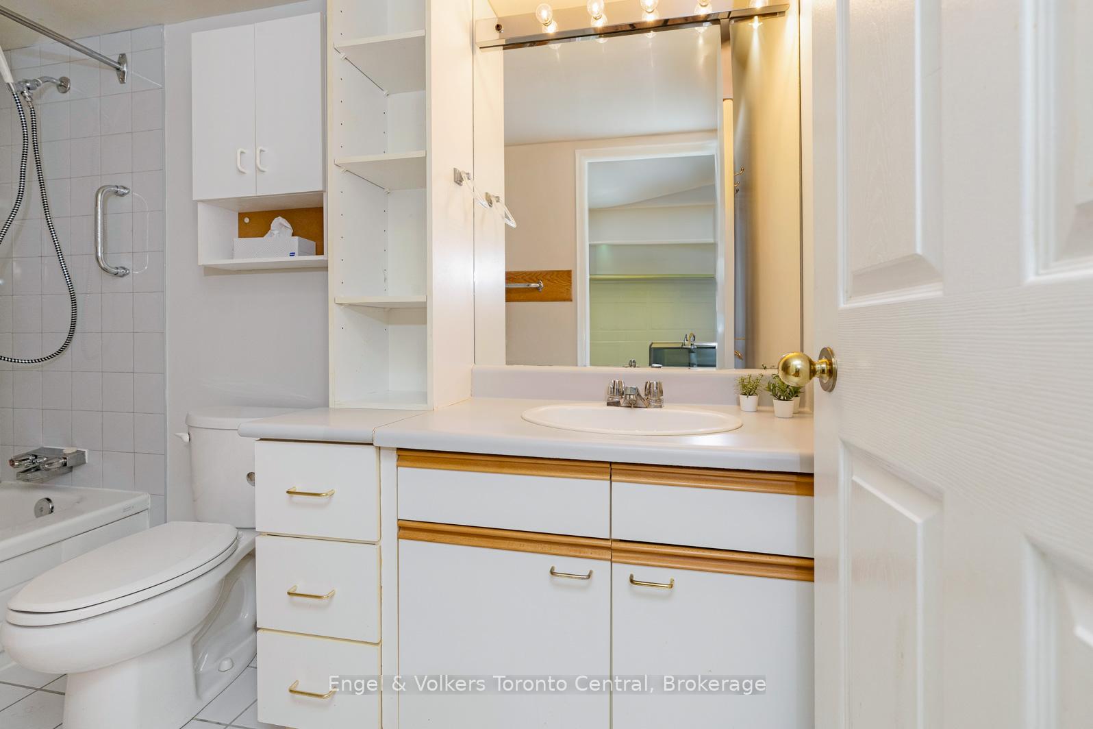 Photo 26 of Unit 507, 172 Eighth Street, Collingwood — HOMEH