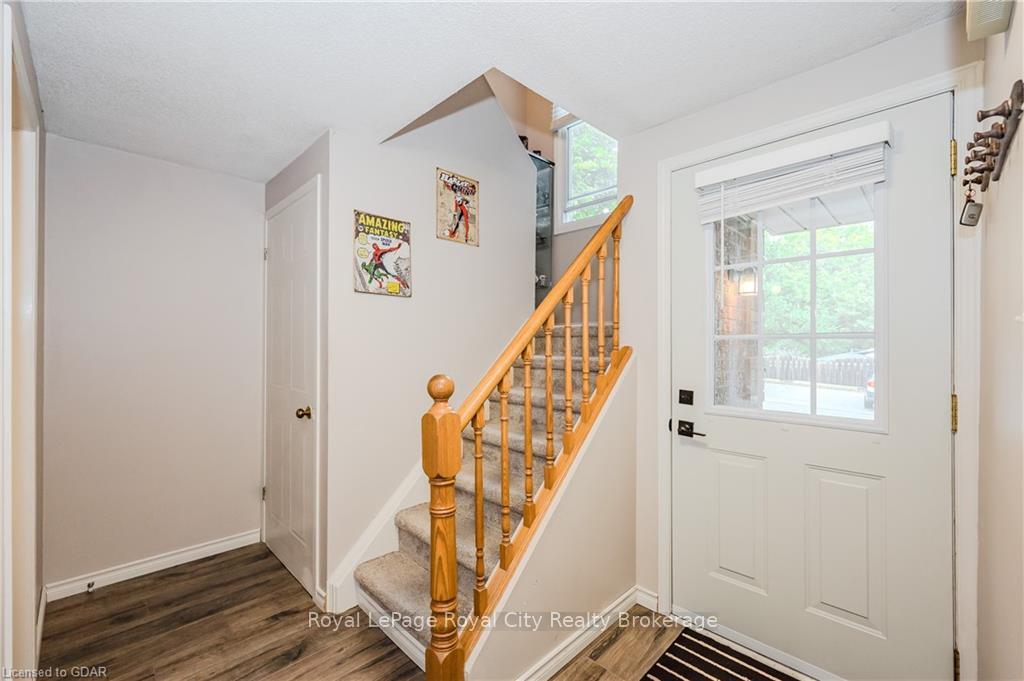 Photo 3 of Unit 72, 180 Marksam Road, Guelph, Willow West/Sugarbush/West Acres — HOMEH