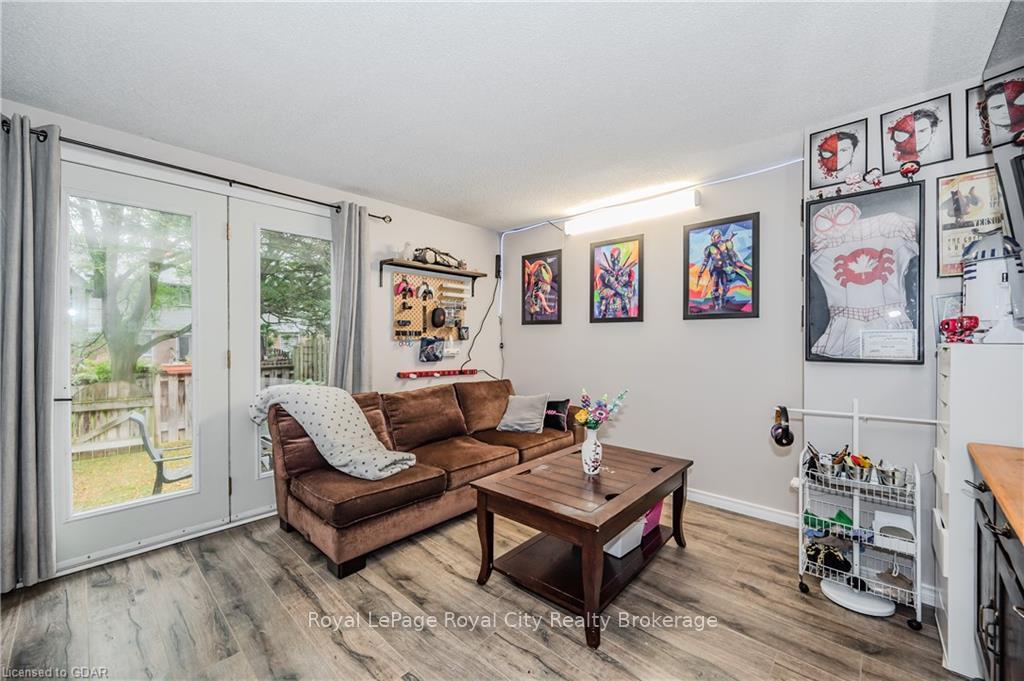 Photo 9 of Unit 72, 180 Marksam Road, Guelph, Willow West/Sugarbush/West Acres — HOMEH