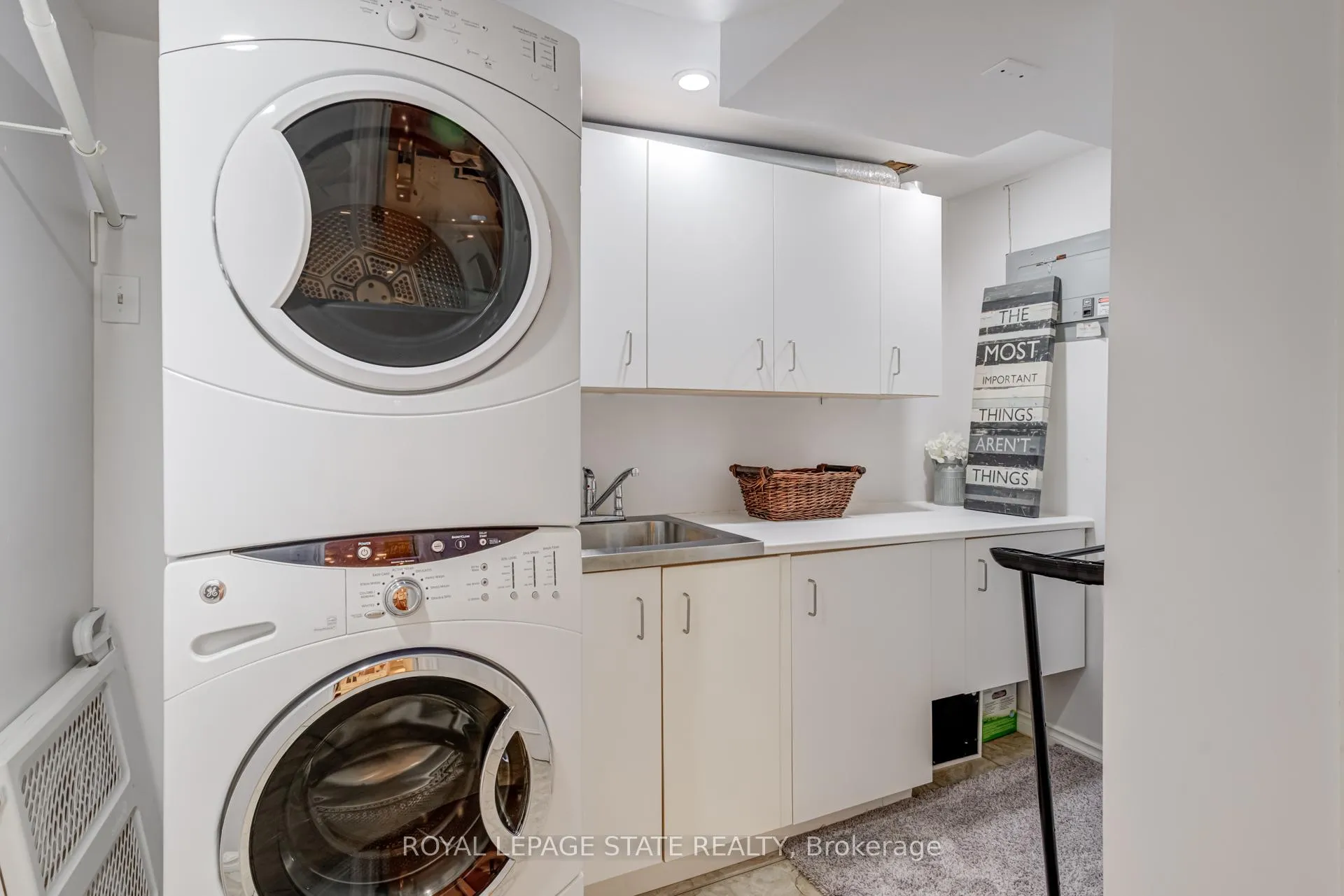 Photo 35 of Unit 6, 171 Highbury Drive, Hamilton, Stoney Creek Mountain — HOMEH
