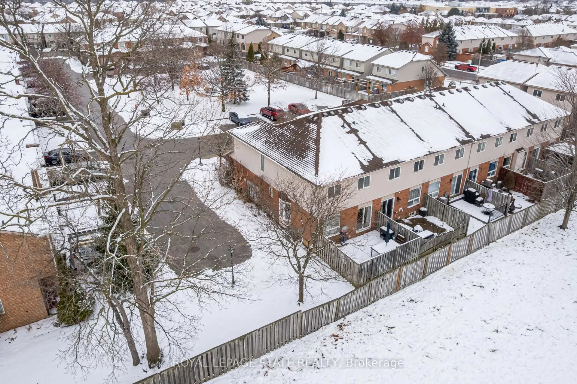 Photo 46 of Unit 6, 171 Highbury Drive, Hamilton, Stoney Creek Mountain — HOMEH