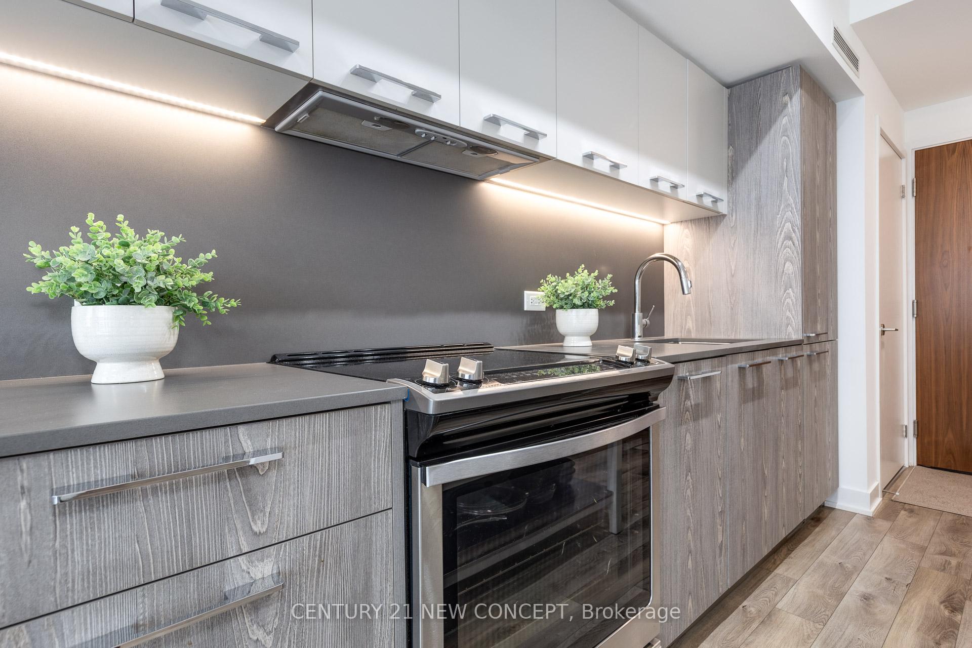Photo 7 of Unit 518, 30 Baseball Place, Toronto, South Riverdale — HOMEH