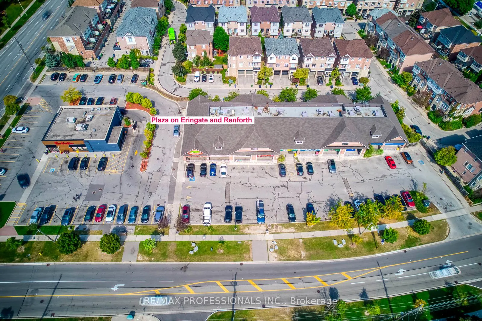 Photo 48 of 270 Wellesworth Drive, Etobicoke, Eringate-Centennial-West Deane — HOMEH