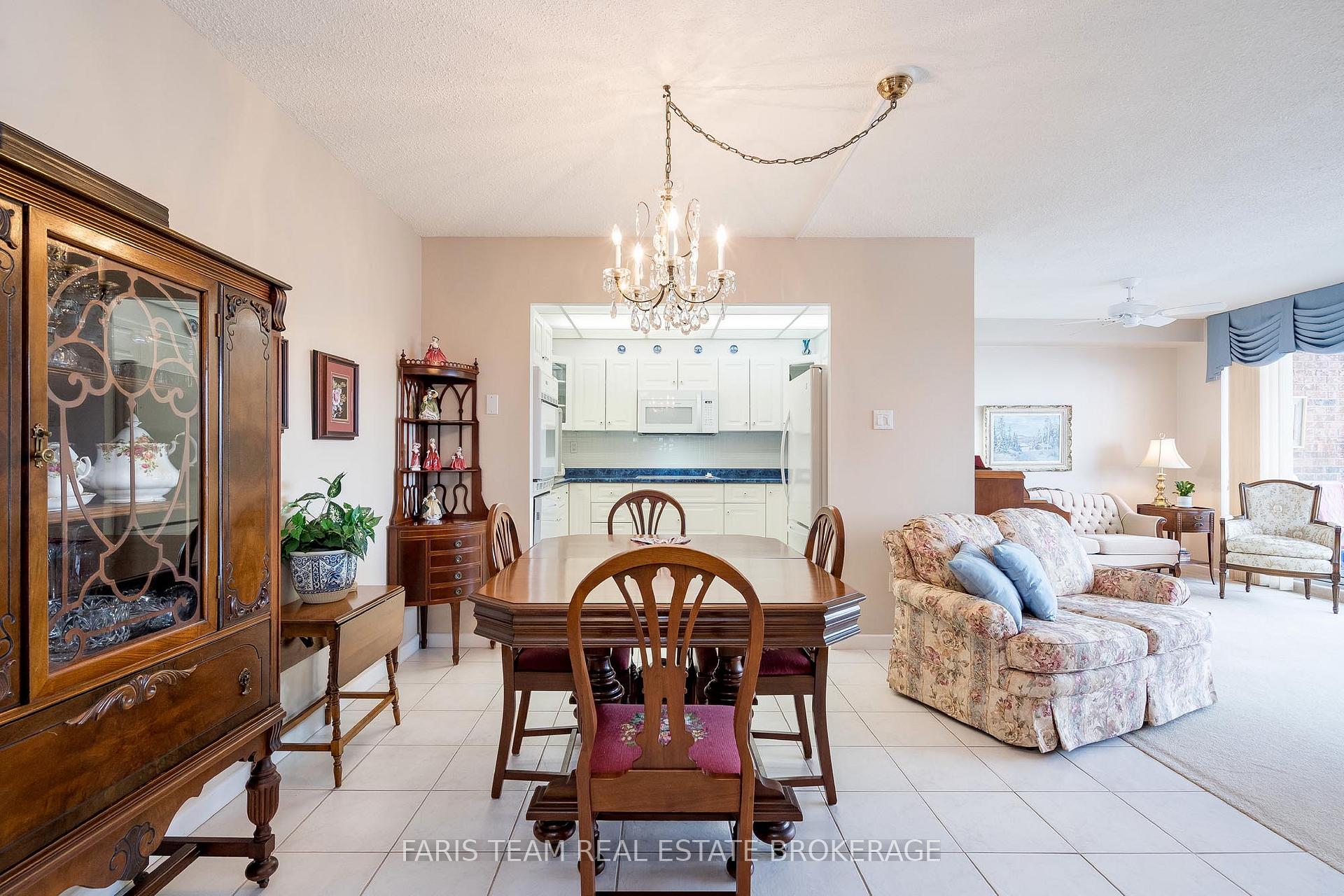 Photo 6 of Unit 703, 181 Collier Street, Barrie, North Shore — HOMEH