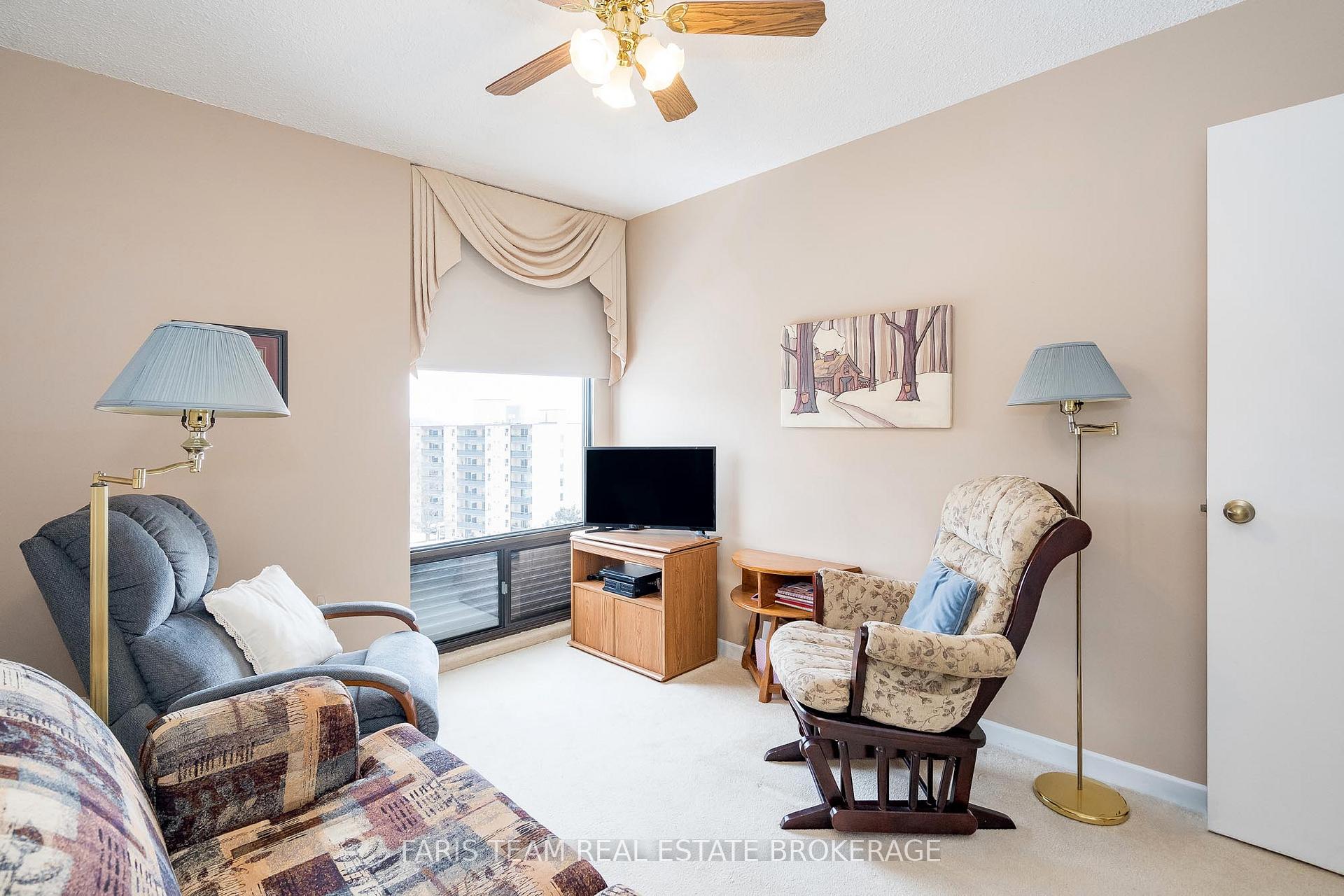 Photo 11 of Unit 703, 181 Collier Street, Barrie, North Shore — HOMEH