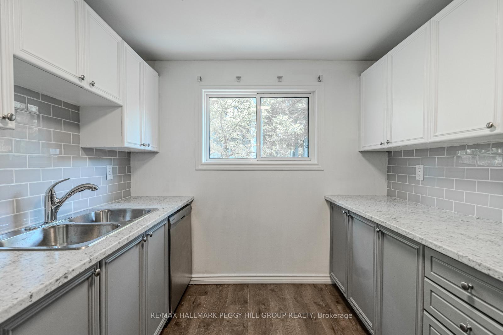 Photo 4 of 7 Partridge Road, Barrie, Ardagh — HOMEH