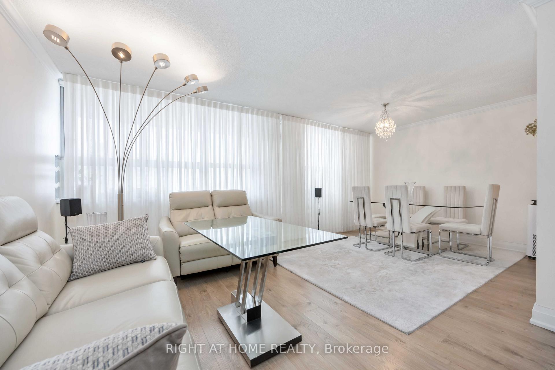 Photo 1 of Unit 807, 151 La Rose Avenue, Etobicoke, Humber Heights — HOMEH