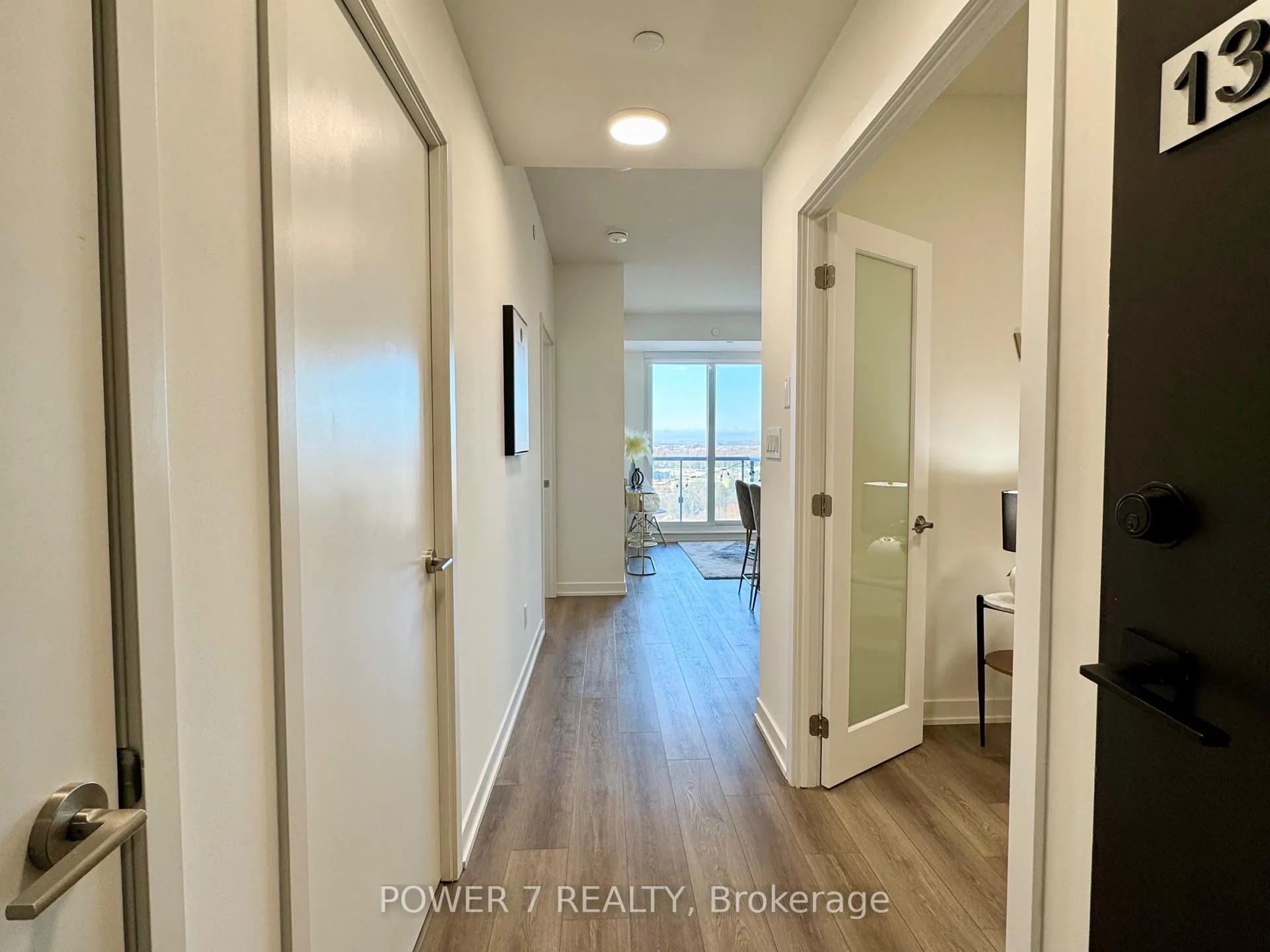 Photo 4 of Unit 1308, 292 Verdale Crossing, Markham, Unionville — HOMEH
