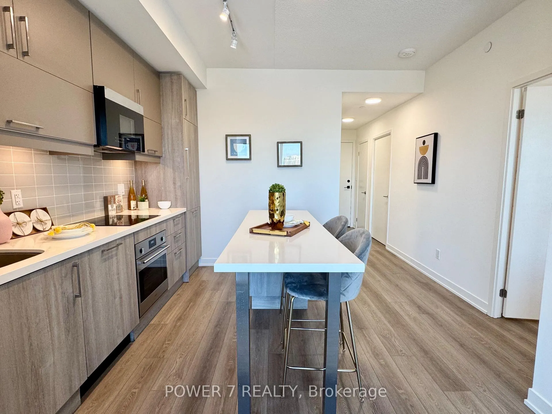 Photo 11 of Unit 1308, 292 Verdale Crossing, Markham, Unionville — HOMEH