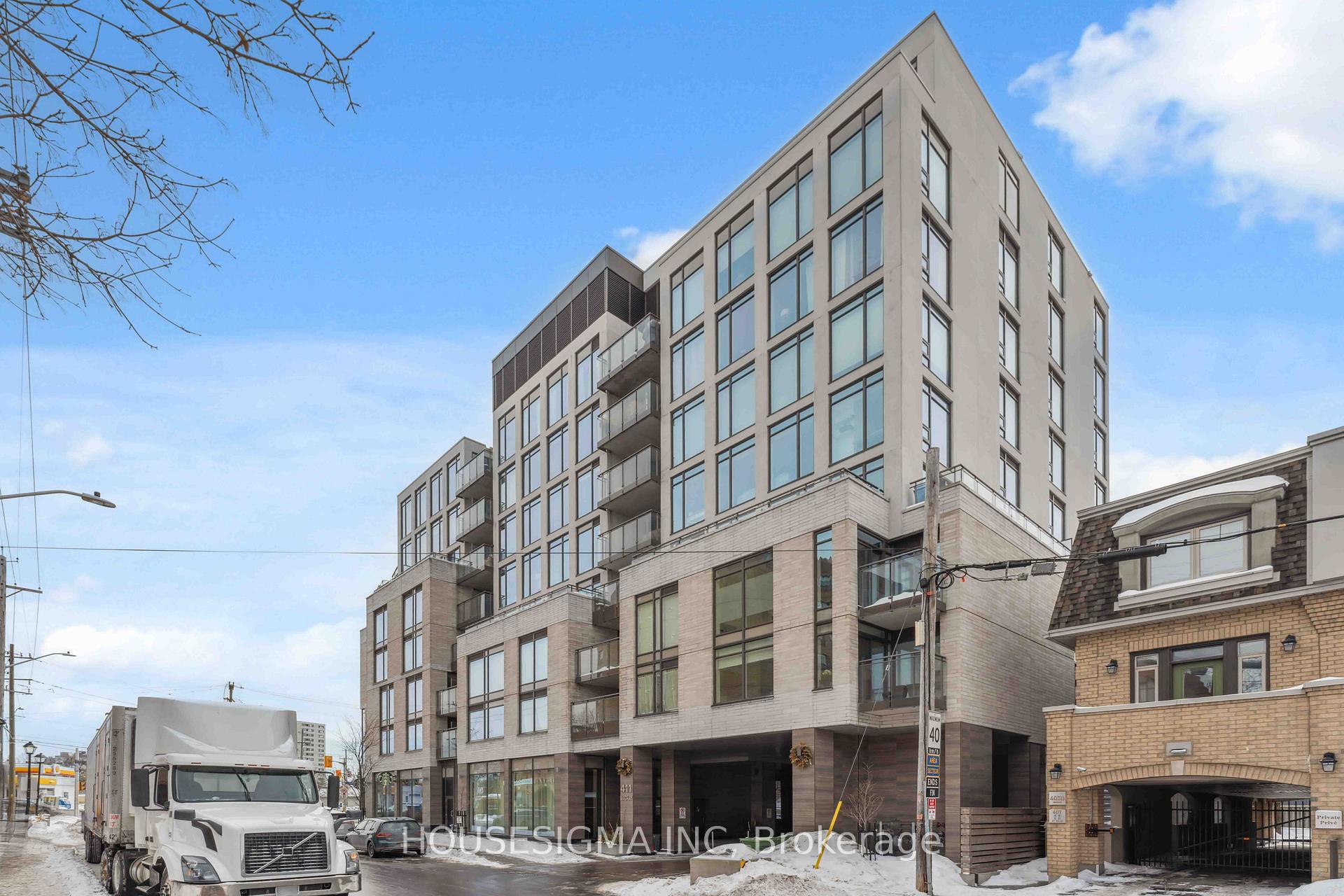 Front of Unit 321, 411 Mackay Street