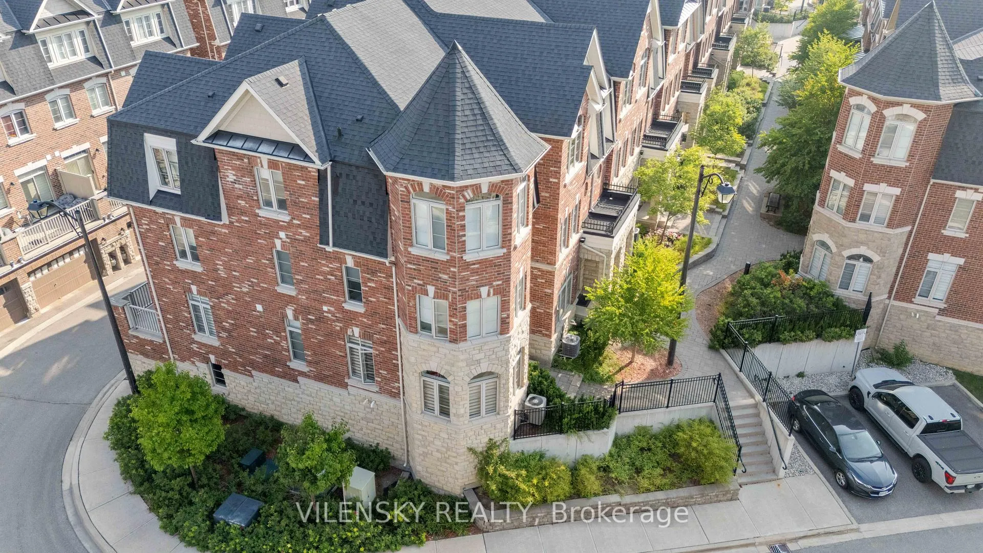 Photo 1 of Unit 25, 1331 Major Mackenzie Drive, Vaughan, Patterson — HOMEH