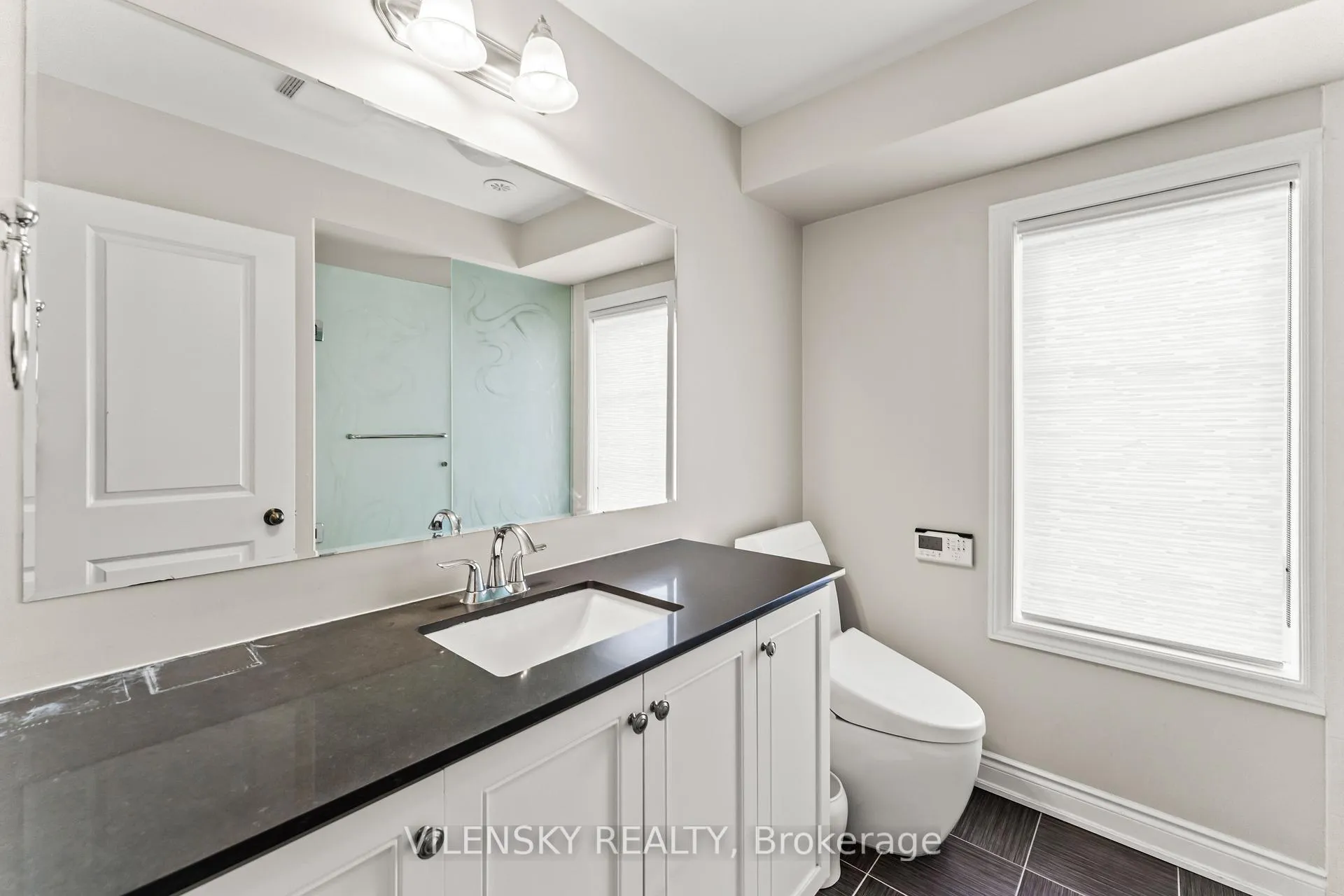 Photo 26 of Unit 25, 1331 Major Mackenzie Drive, Vaughan, Patterson — HOMEH