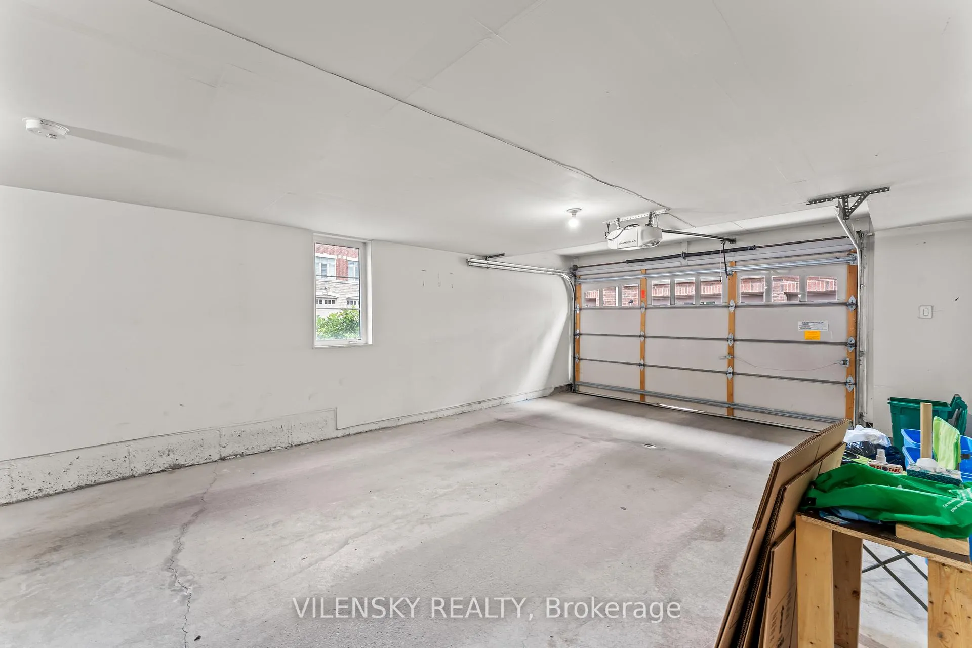 Photo 35 of Unit 25, 1331 Major Mackenzie Drive, Vaughan, Patterson — HOMEH
