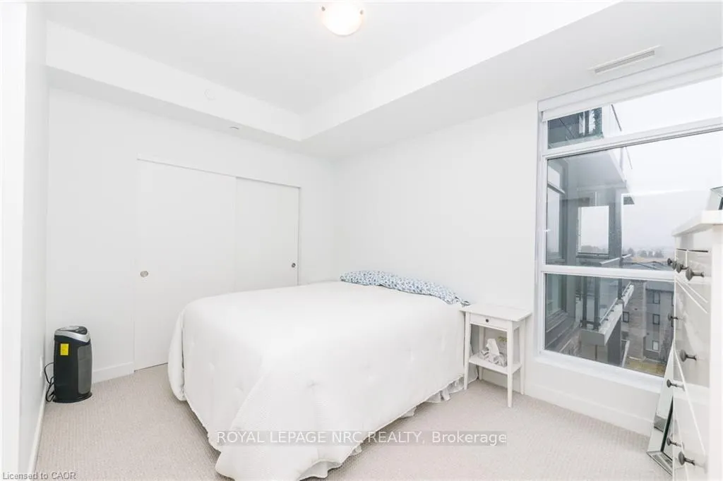 Photo 8 of Unit 501, 600 North Service Road, Hamilton, Stoney Creek — HOMEH