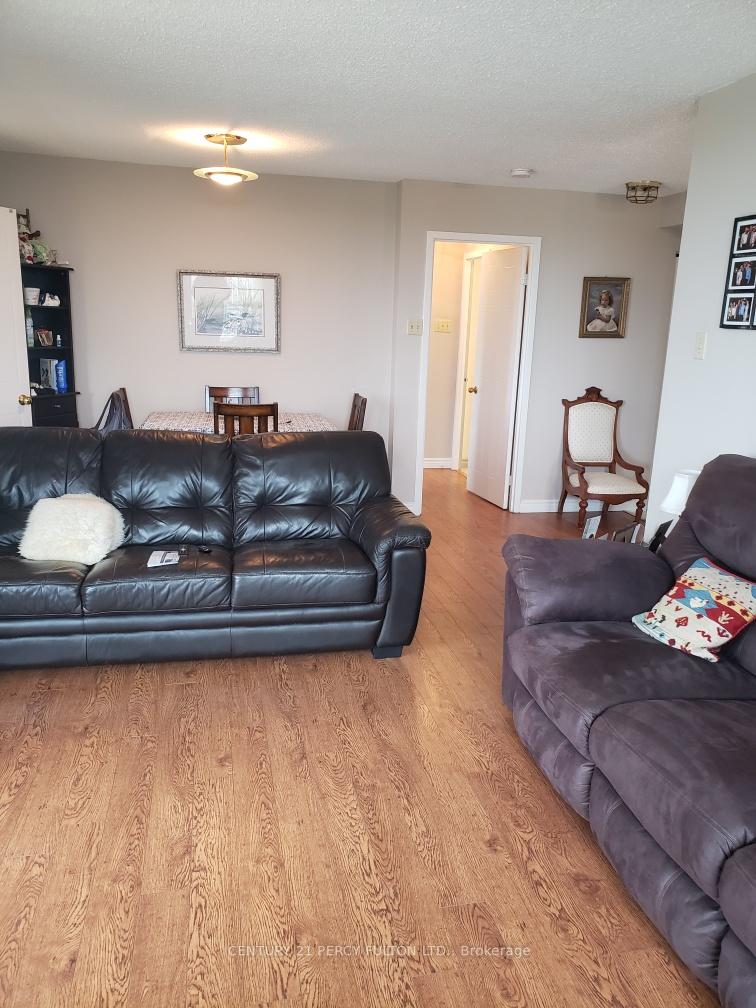 Photo 3 of Unit 1004, 75 Ellen Street, Barrie, Lakeshore — HOMEH