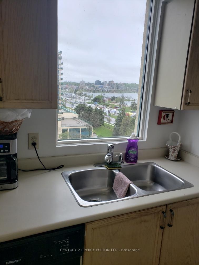 Photo 7 of Unit 1004, 75 Ellen Street, Barrie, Lakeshore — HOMEH