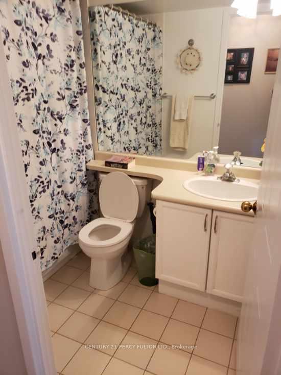 Photo 10 of Unit 1004, 75 Ellen Street, Barrie, Lakeshore — HOMEH