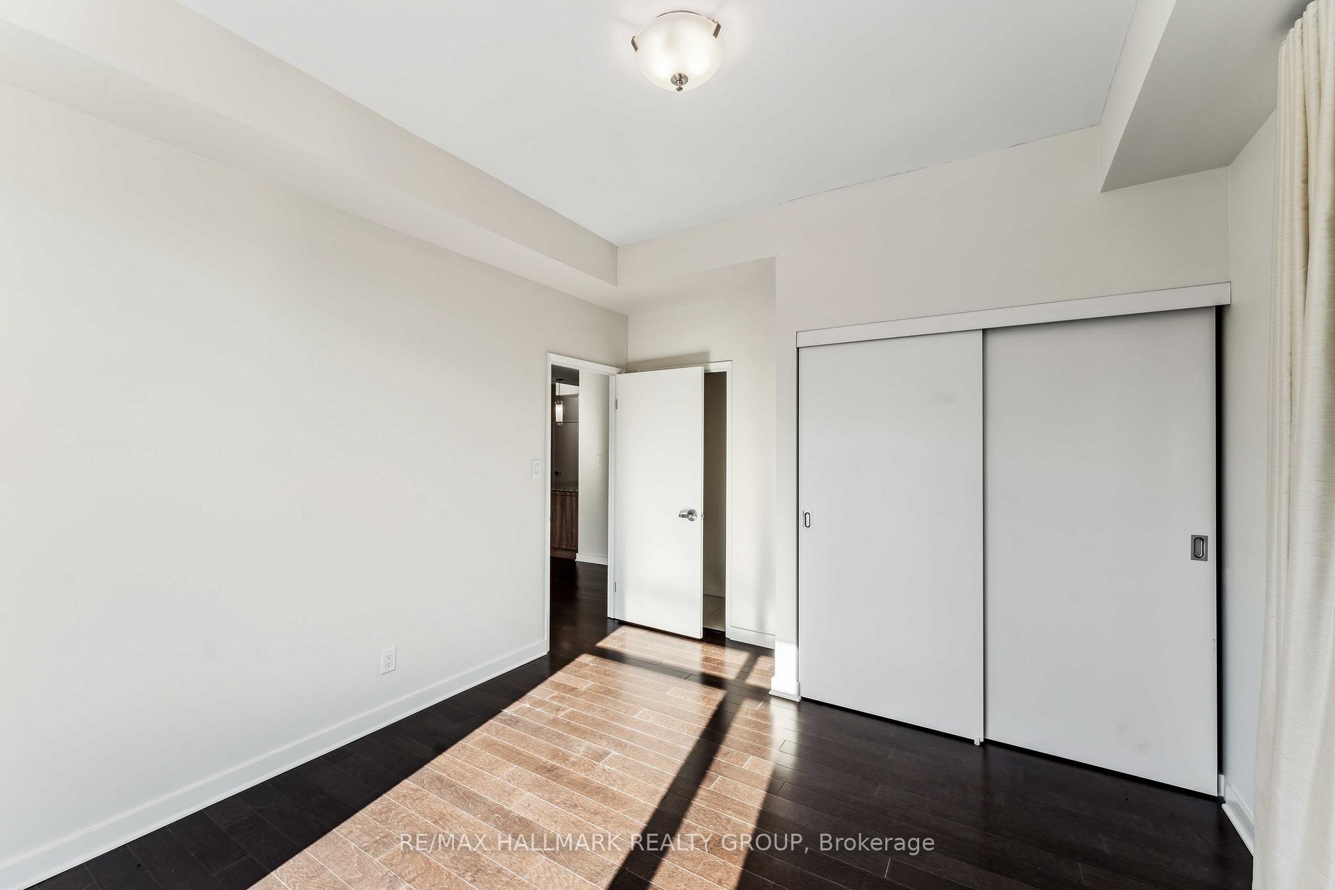 Photo 16 of Unit 604, 310 Centrum Boulevard, Ottawa, Bilberry Creek/Queenswood Heights — HOMEH