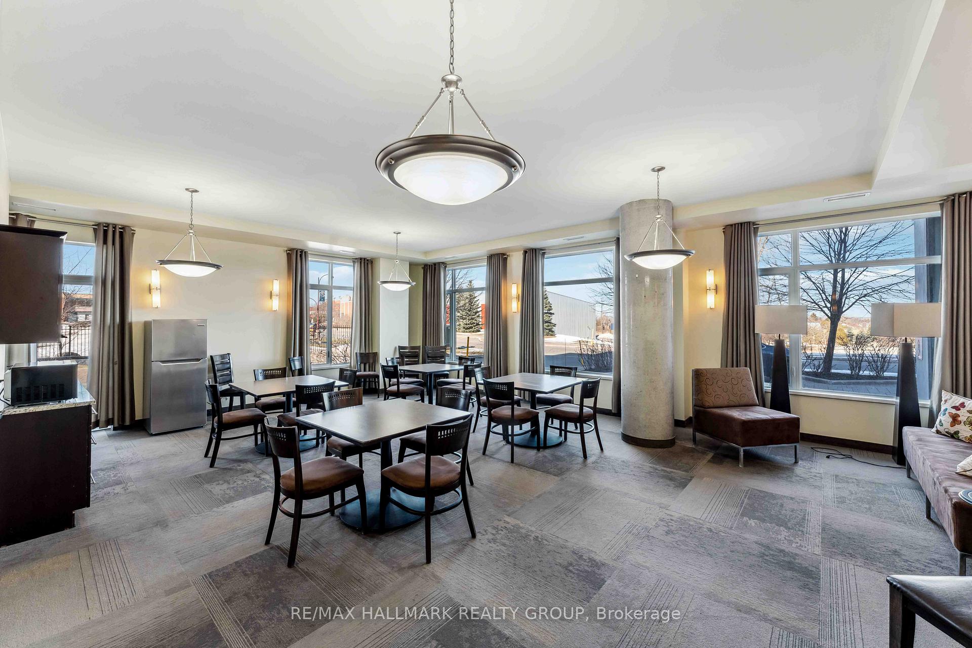 Photo 32 of Unit 604, 310 Centrum Boulevard, Ottawa, Bilberry Creek/Queenswood Heights — HOMEH