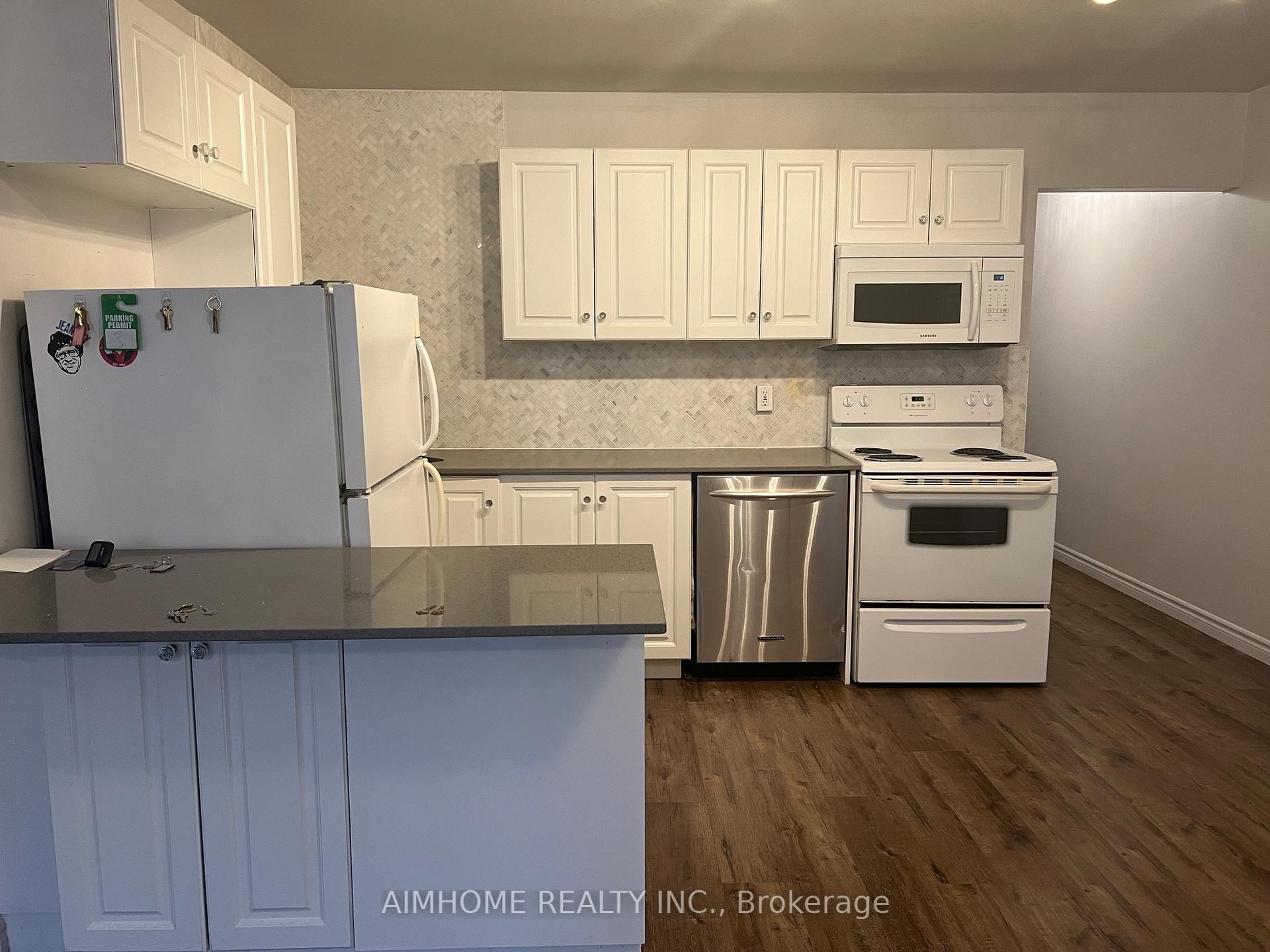Photo 1 of Unit 3, 109 Westmount Road N, Waterloo — HOMEH