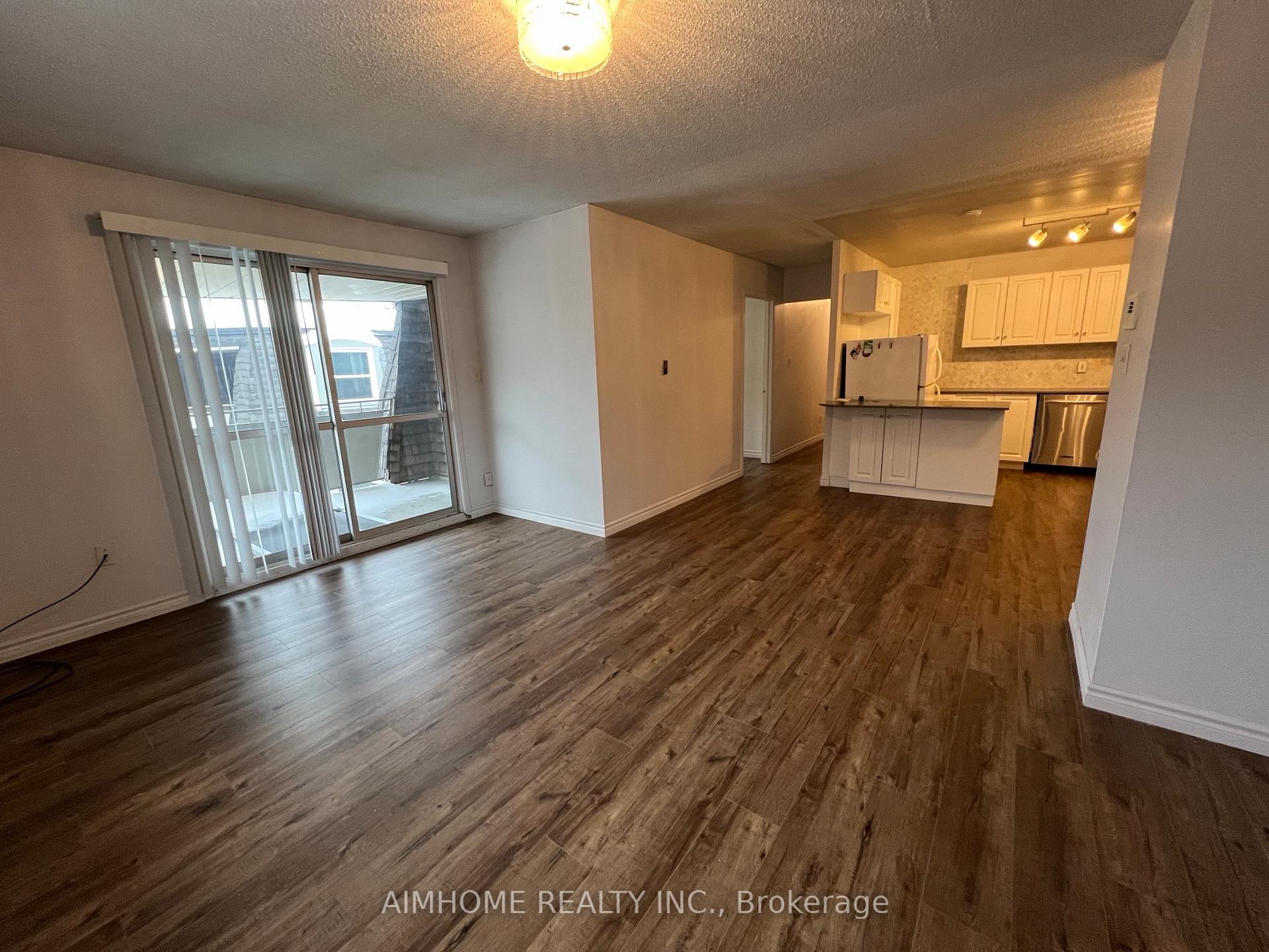 Photo 2 of Unit 3, 109 Westmount Road N, Waterloo — HOMEH