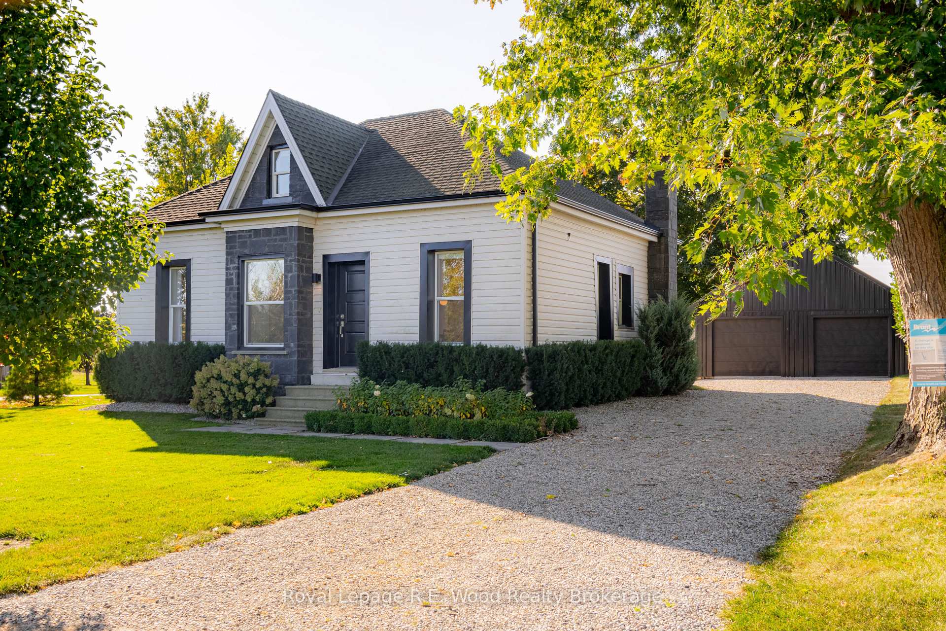 Photo 5 of 355 Harley Road, Brant, Brantford Twp — HOMEH
