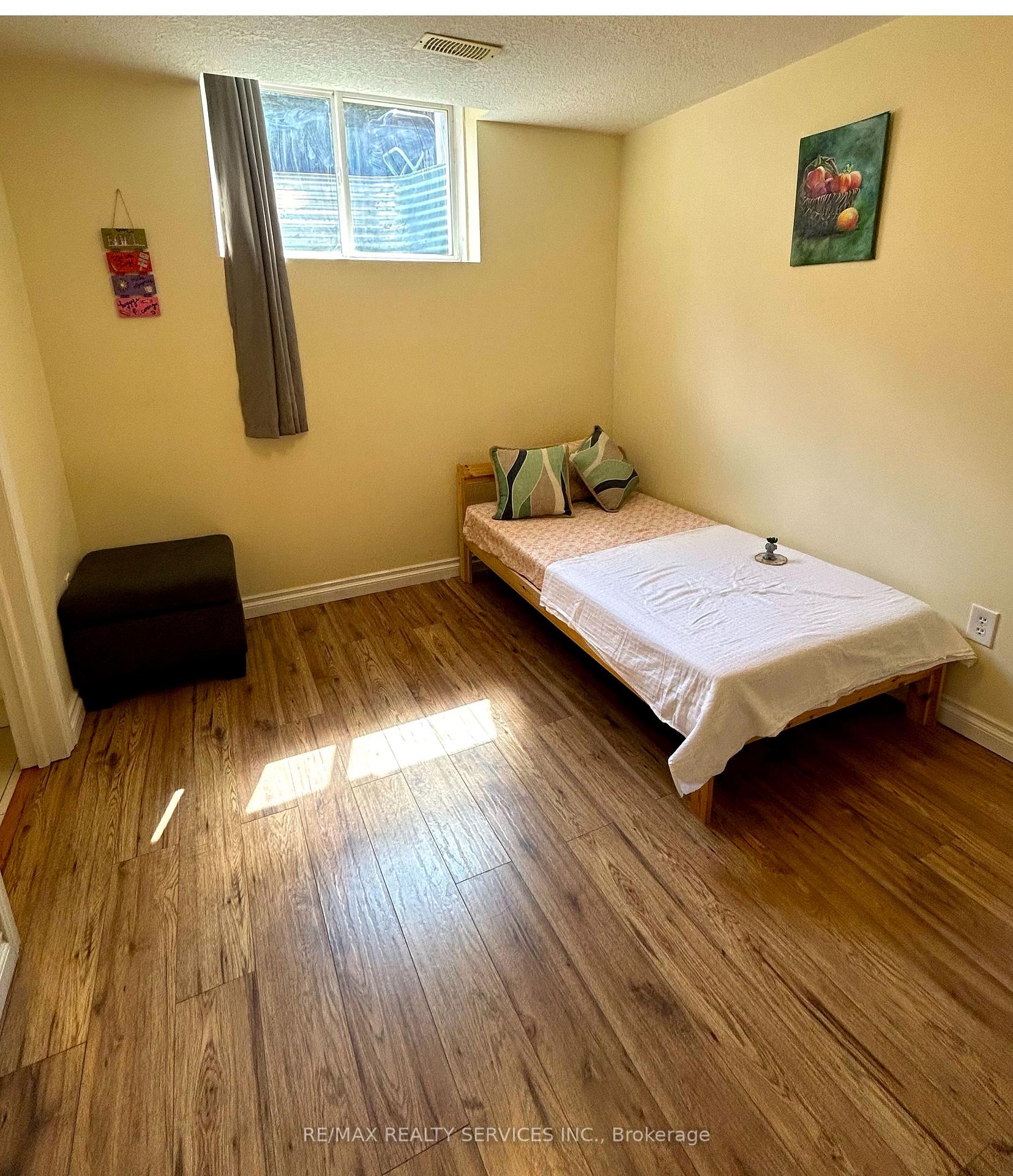 Photo 14 of Unit 4, 36 Fallowfield Drive, Kitchener — HOMEH