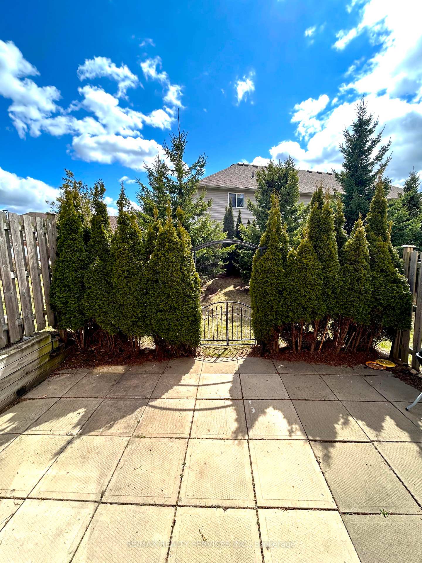 Photo 17 of Unit 4, 36 Fallowfield Drive, Kitchener — HOMEH