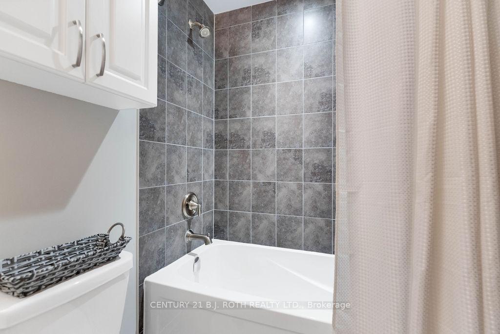 Photo 21 of Unit 110, 304 Essa Road, Barrie, 400 West — HOMEH