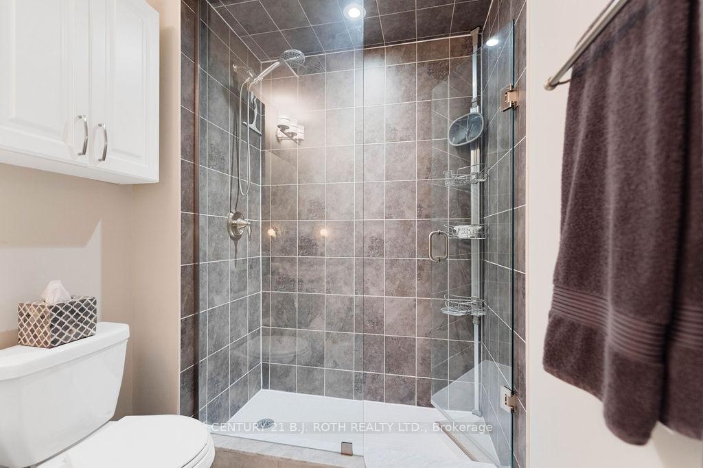 Photo 26 of Unit 110, 304 Essa Road, Barrie, 400 West — HOMEH