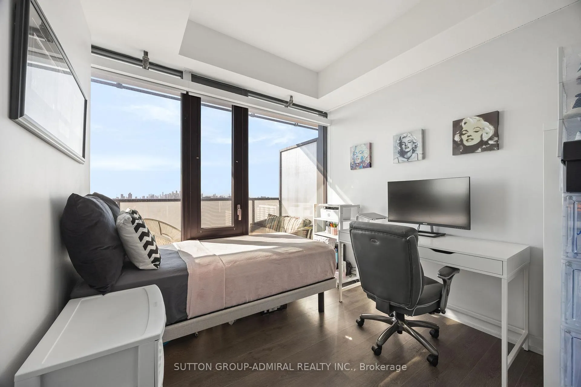 Photo 6 of Unit 3309, 161 Roehampton Avenue, Toronto, Mount Pleasant West — HOMEH