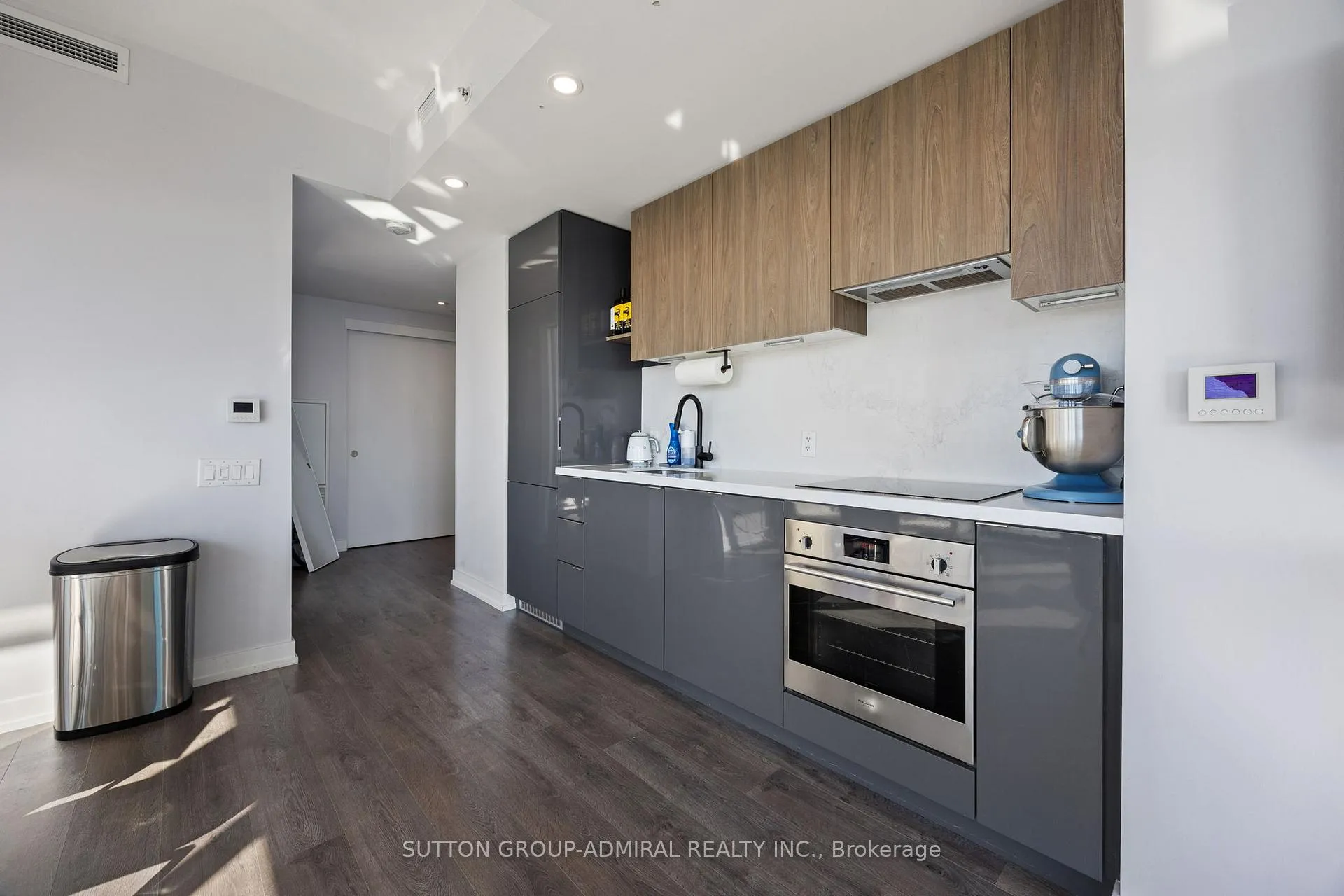 Photo 11 of Unit 3309, 161 Roehampton Avenue, Toronto, Mount Pleasant West — HOMEH