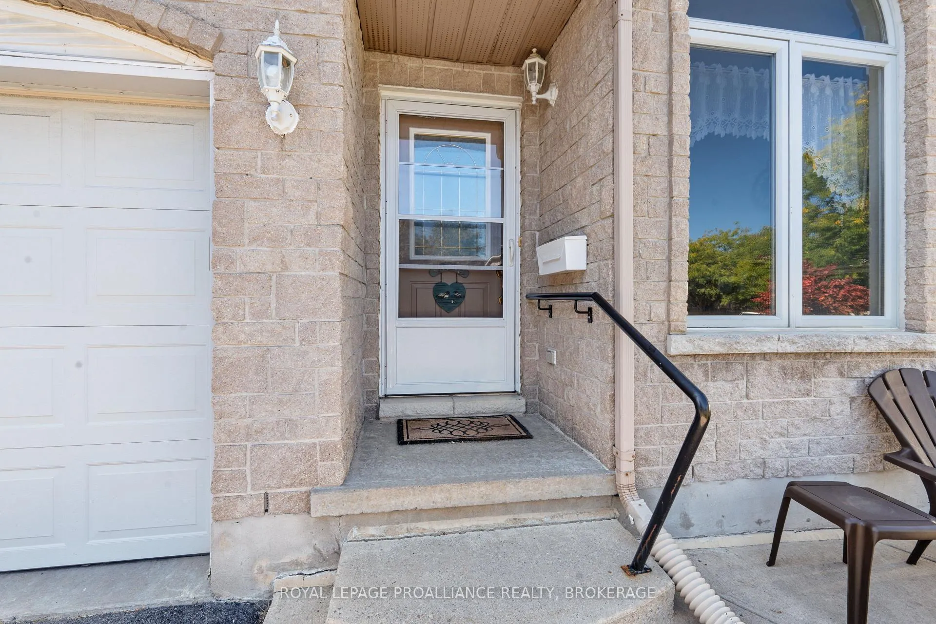 Photo 4 of 781 Shires Way, Kingston, East Gardiners Rd — HOMEH