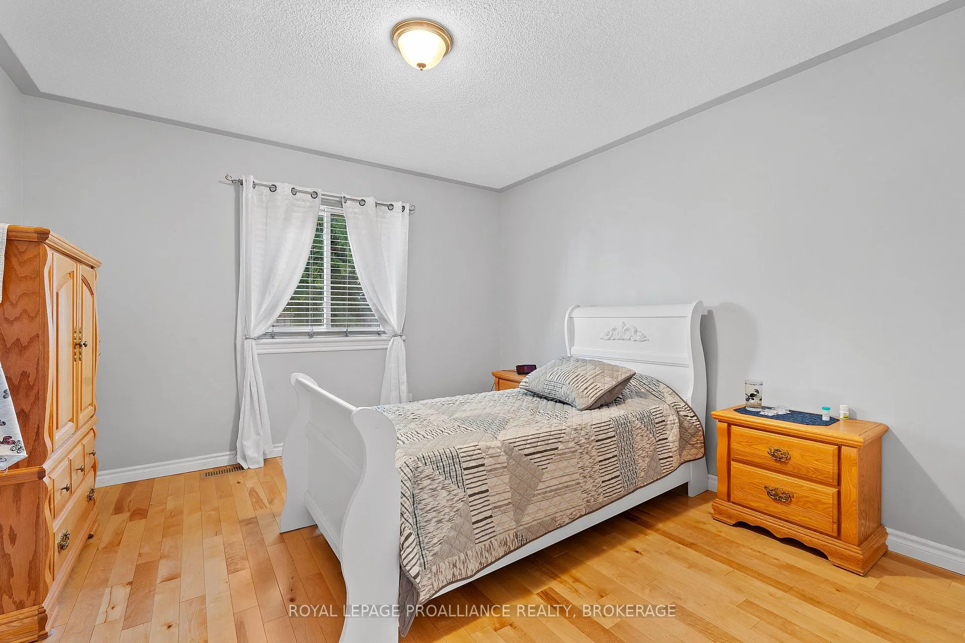 Photo 17 of 781 Shires Way, Kingston, East Gardiners Rd — HOMEH