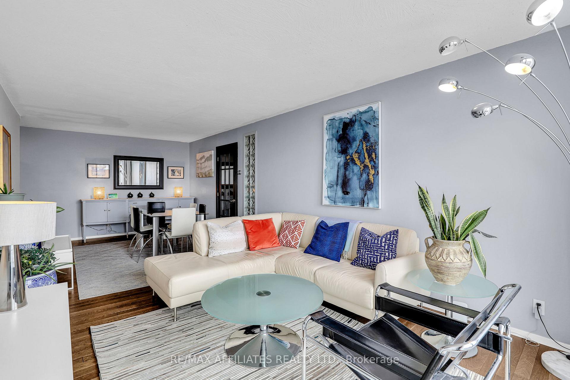 Photo 9 of Unit 2506, 505 St Laurent Boulevard, Ottawa, Viscount Alexander Park — HOMEH